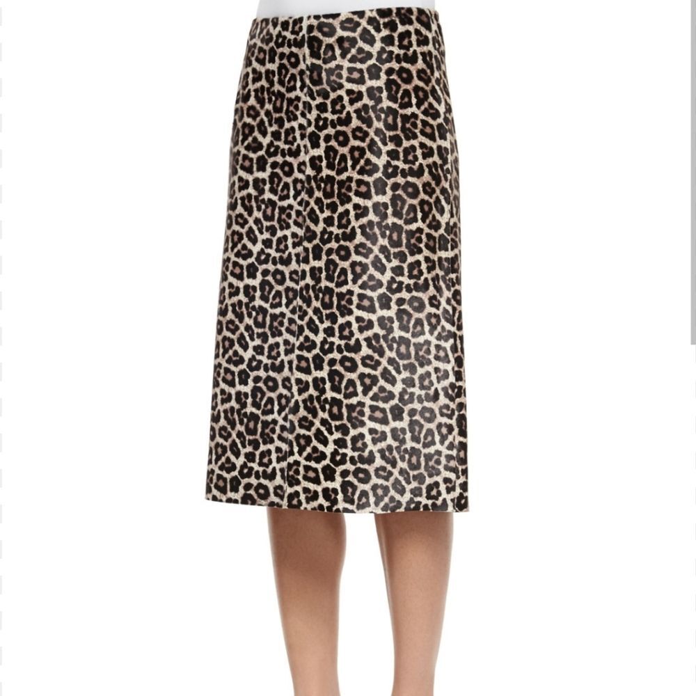 Theory  Sahara Leopard Printed 100% Lamb Leather Midi Skirt Size 2 $1195